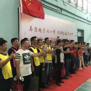 (滚动方块小游戏)探秘迷你滚动方块的世界：创造与冒险的无限可能性